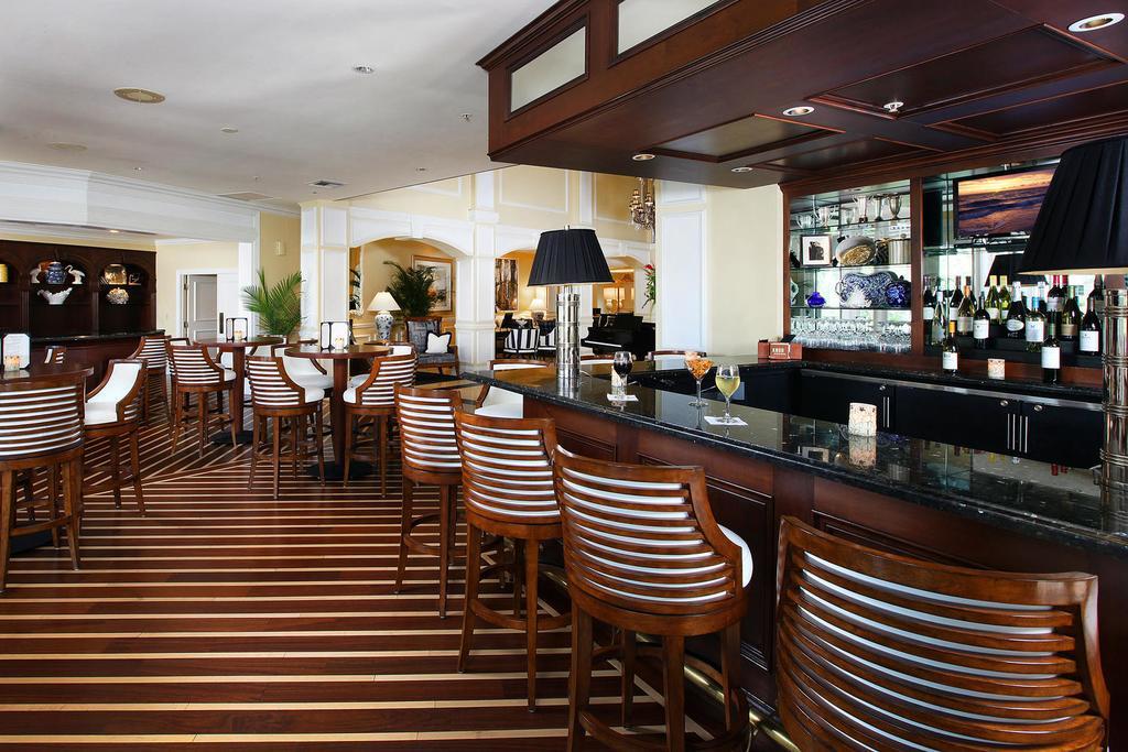 Inn At Pelican Bay Pine Ridge Esterno foto