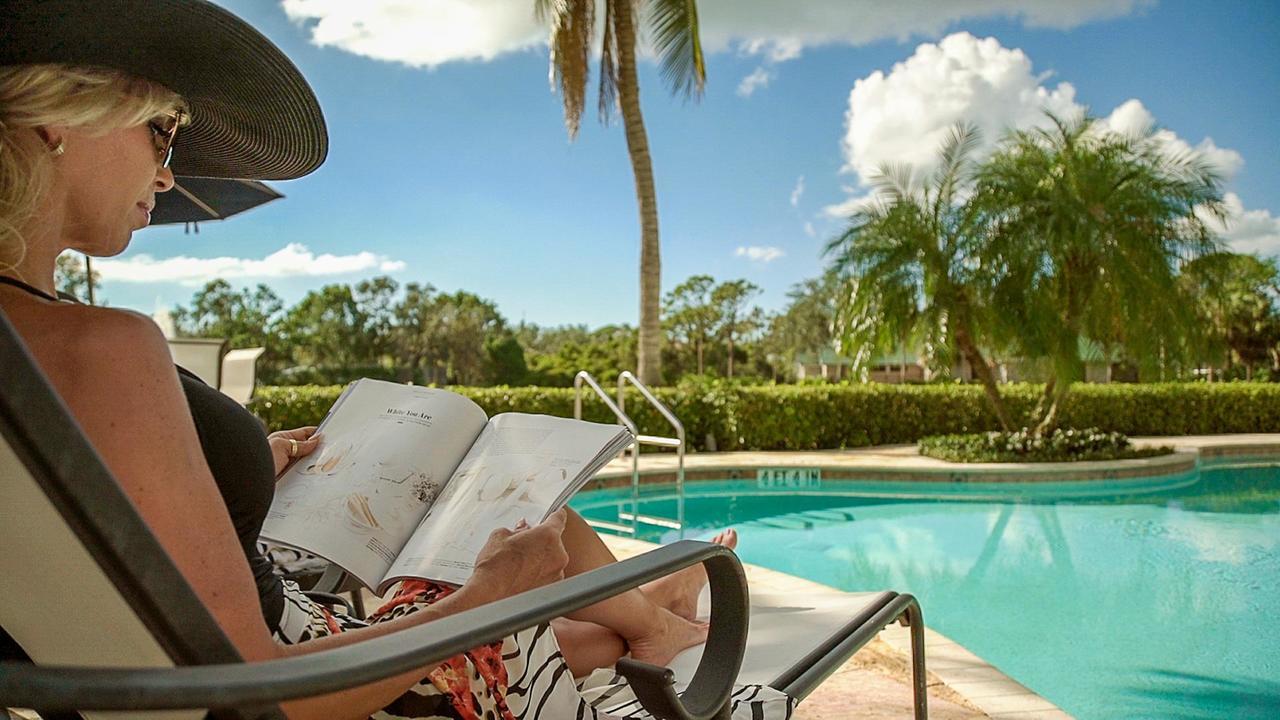 Inn At Pelican Bay Pine Ridge Esterno foto